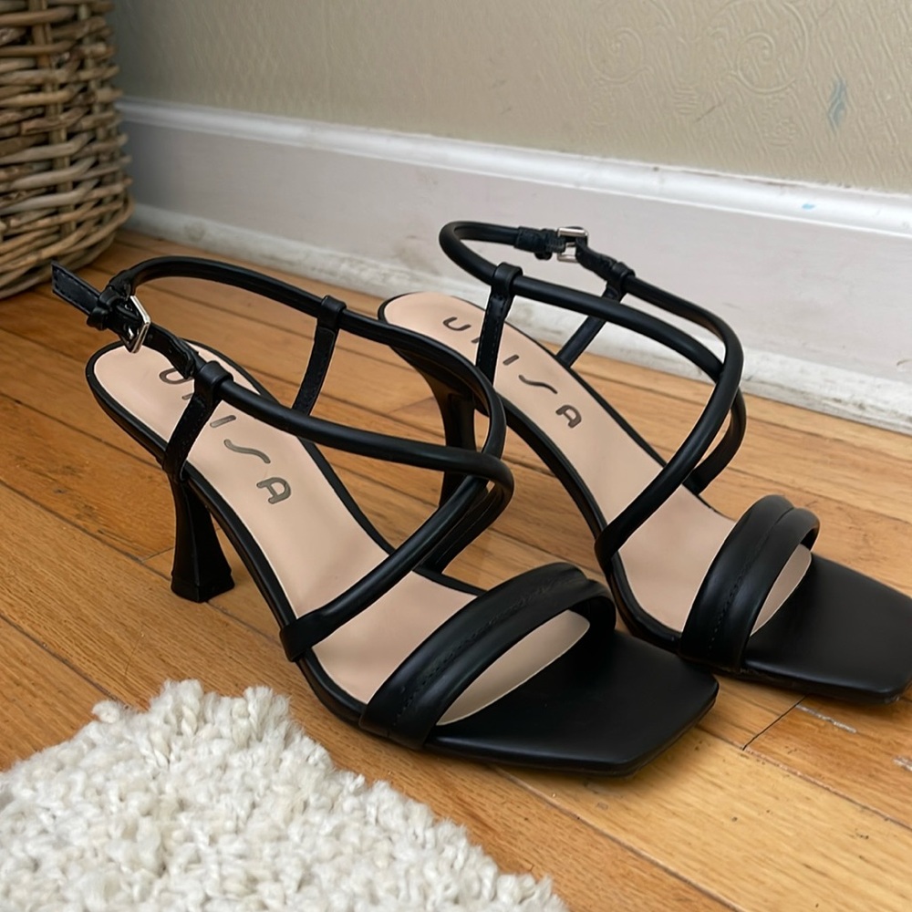 Wide Friendly Black Heels *Comfortable* Never Worn